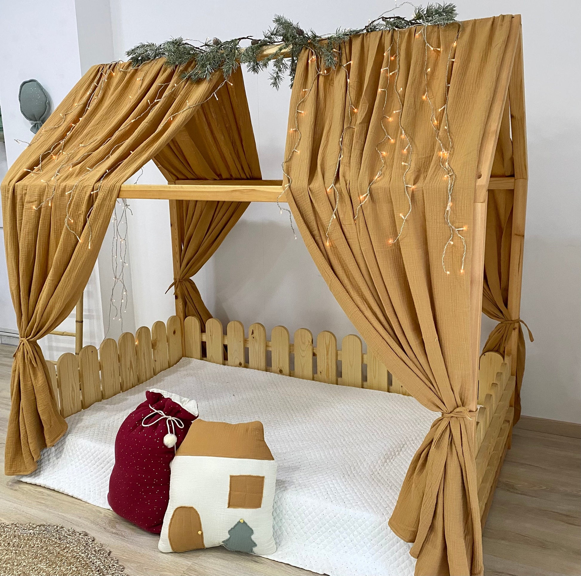 Muslin Canopy | Toddler Bed Canopy Gift Set