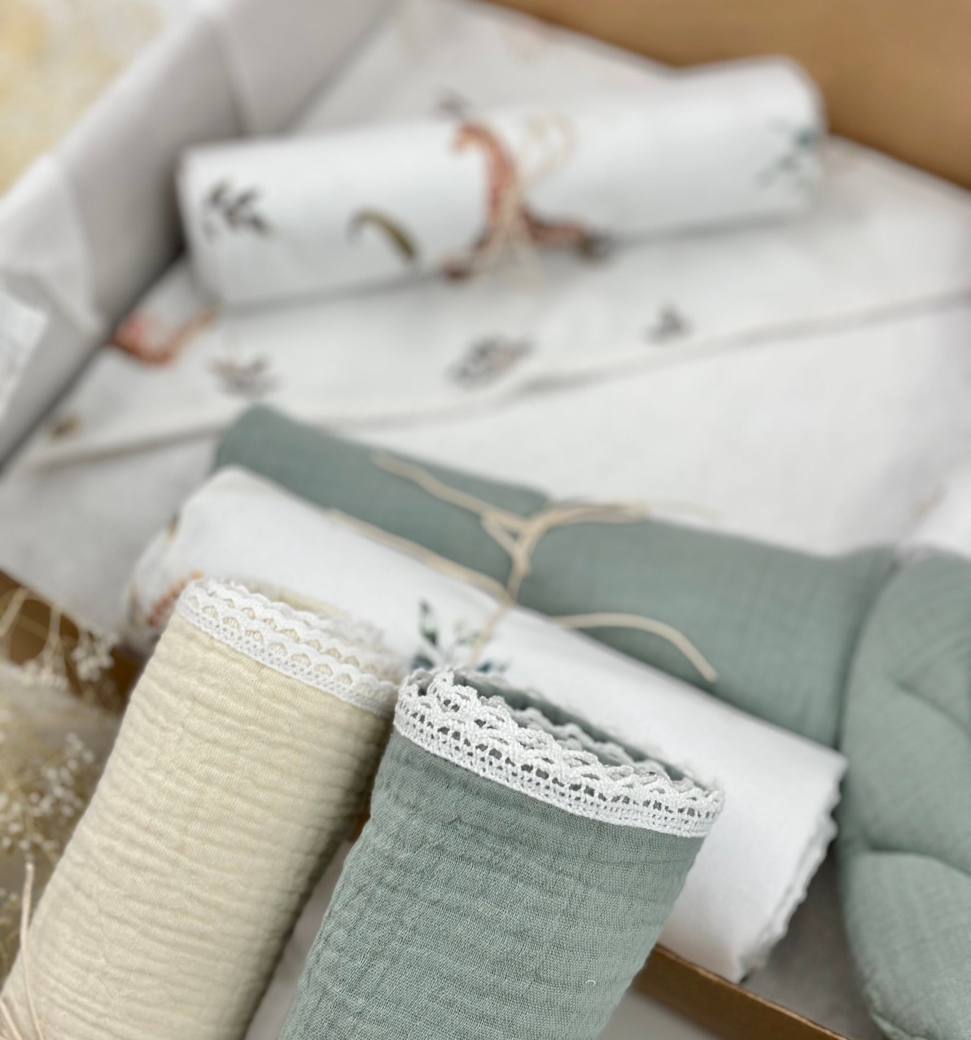 Baby Shower Gift | Gift for new parent safari