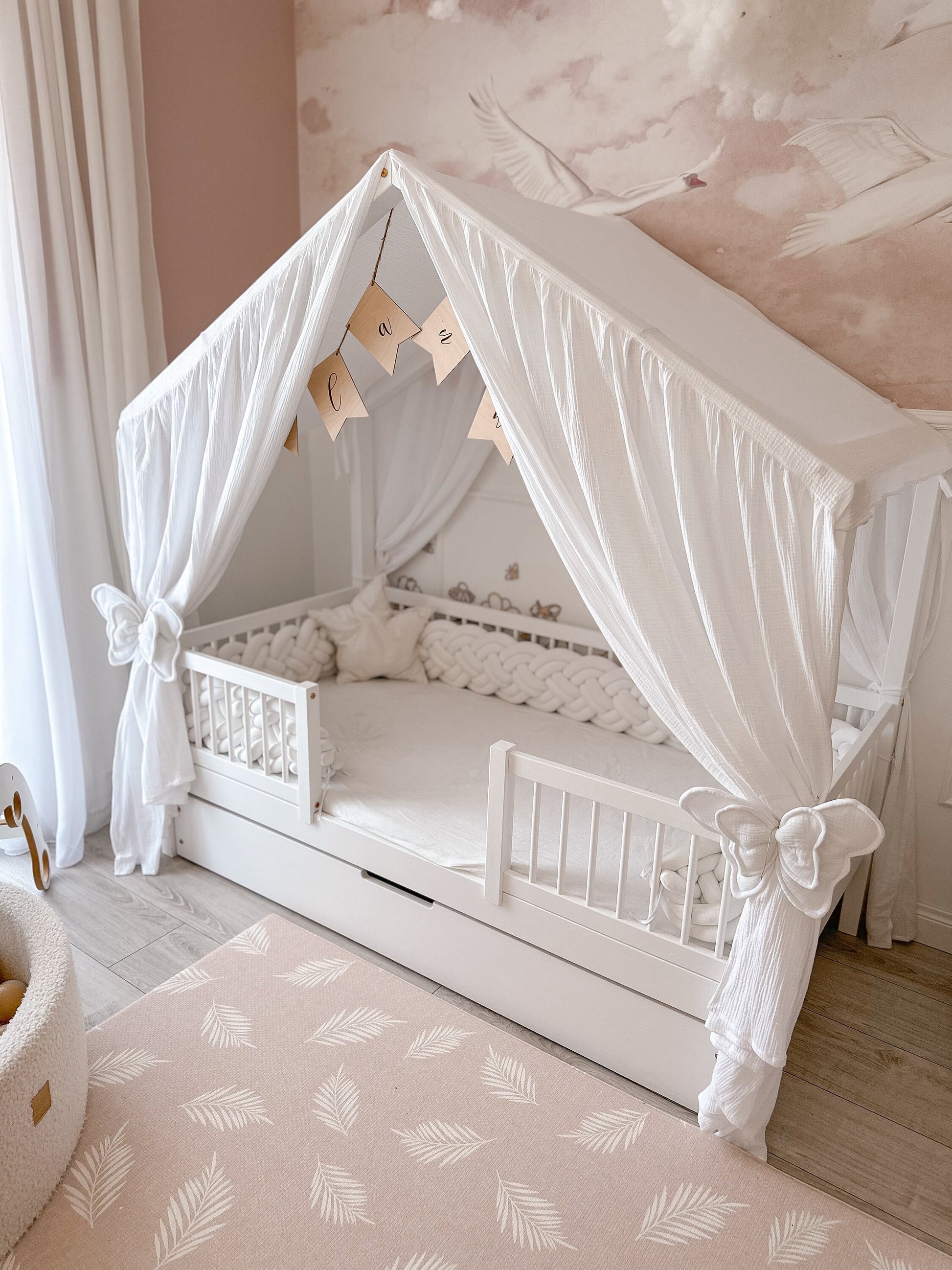 White muslin canopy with golden dots, dreamy canopy tent for girls’ room.