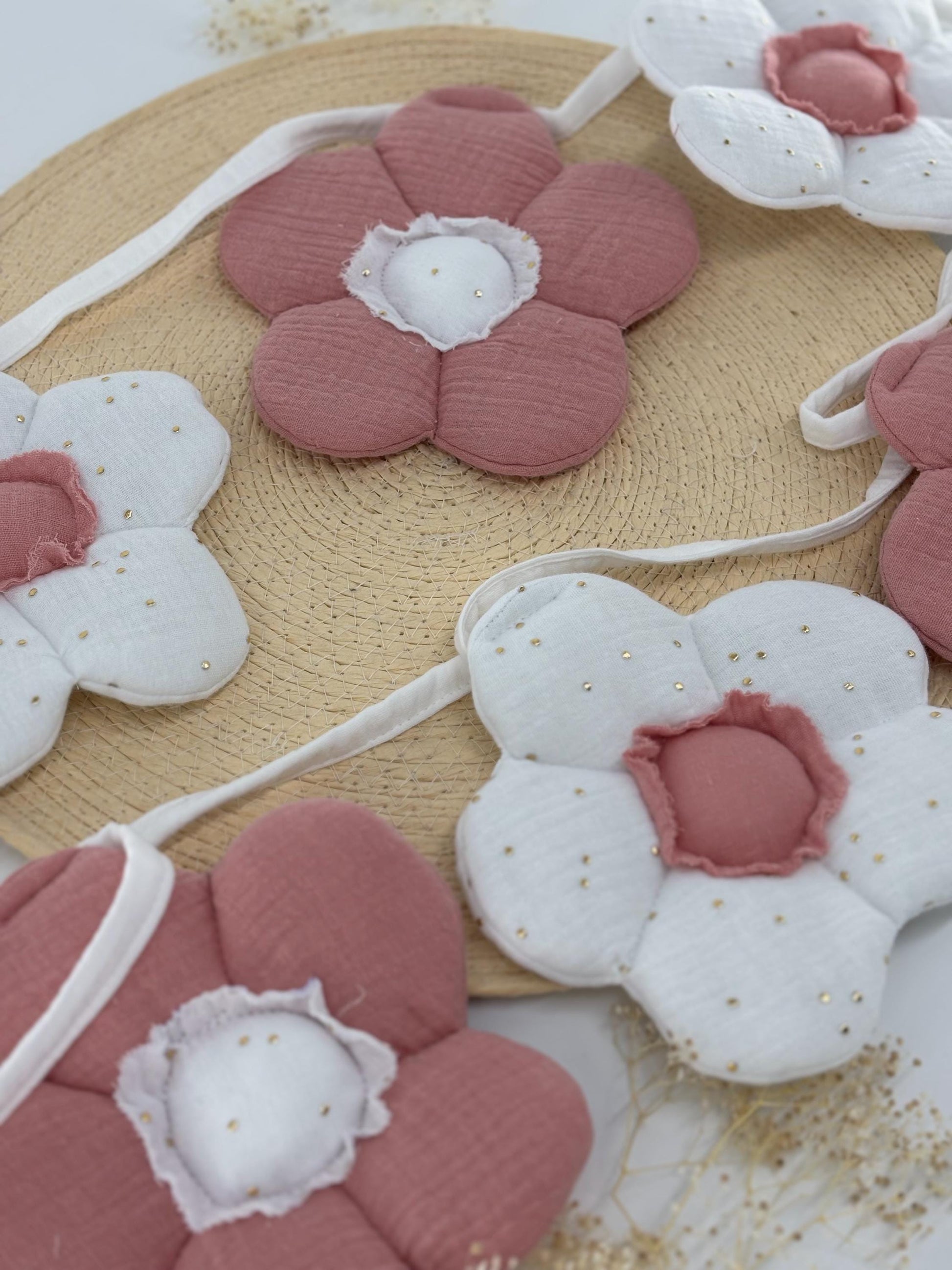Boho cotton muslin garland ,Kids garland with flowers